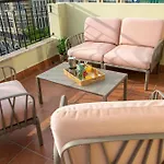 Singularstays Atico Reina Catalina